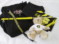 46-f103-1-fan-paket-5-tlg-hoodie-gr-3xl-teddybaer-flagge-schluesselband-stulpen-nr-88-3834-1.jpg