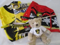 46-f81-1-fan-paket-6-tlg-2x-trikot-gr-xl-xxl-nr-9-schluesselband-teddybaer-flagge-stulpen-nr-9-handsigniert-3812-1.jpg