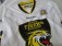 46-f88-1-fan-paket-6-tlg-trikot-gr-gxxl-nr-01-teddybaer-schluesselband-flagge-mini-shirt-nr-3-becker-stulpen-nr-1-3819-7.jpg